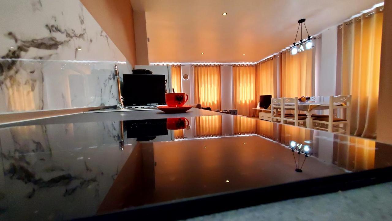 Sirius Apartment Szkodra Zewnętrze zdjęcie